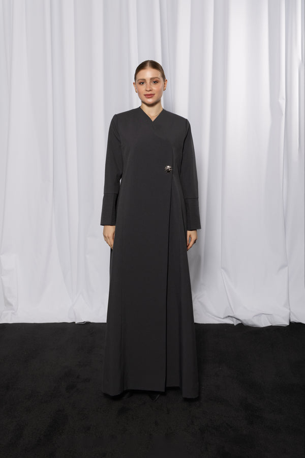 Minimalistic gray abaya