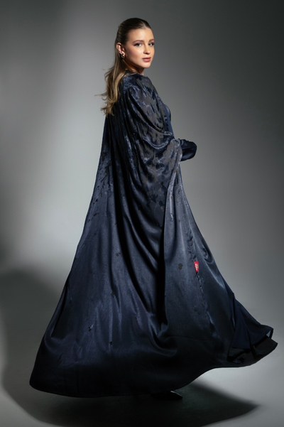 The Draped Poem