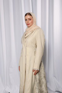 Close up design detail of Esmeabaya Flowy Blazer Abaya showcasing tailored yet flowy silhouette