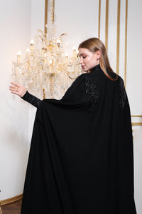 Close up fabric texture of Esmeabaya Nova Cape in smooth high-quality material