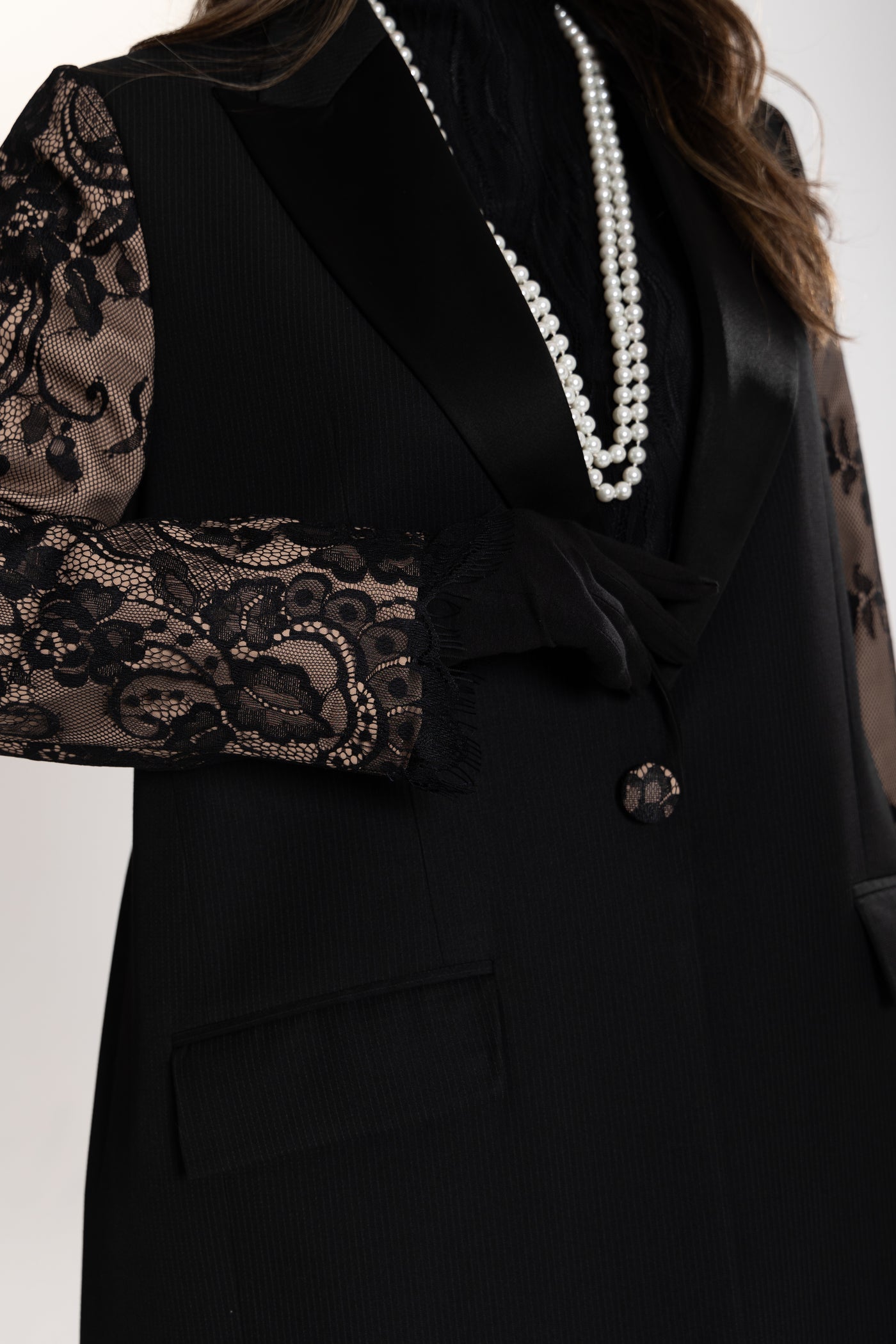 Lace-detailed abaya by Esme Abaya, elegant modest fashion Qatar
