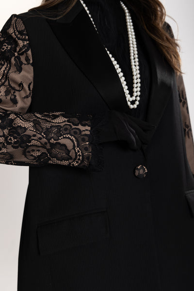 Lace-detailed abaya by Esme Abaya, elegant modest fashion Qatar