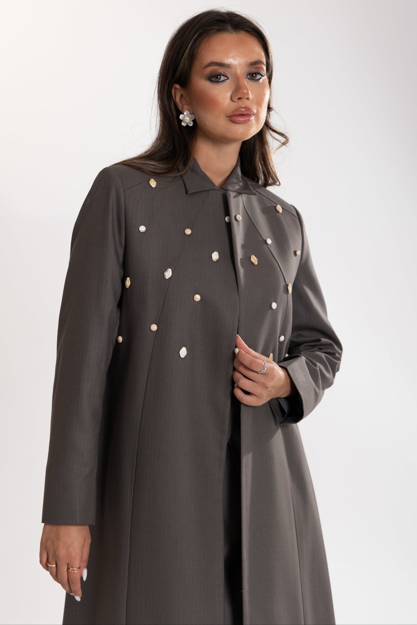 marble stones on gray esme abaya qatar 
