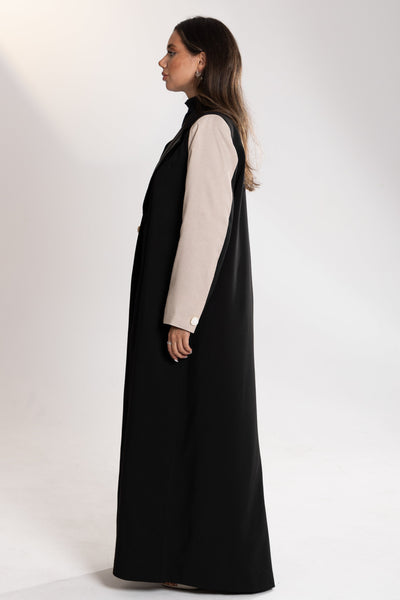 side shot of a woman wearing esme blazer from qatar